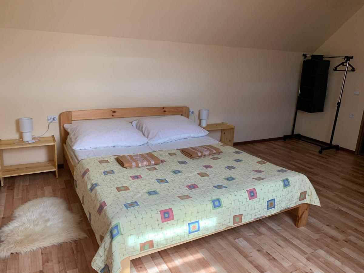 Eko Penzion Leo Dudince Buitenkant foto