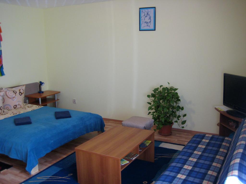 Eko Penzion Leo Dudince Buitenkant foto